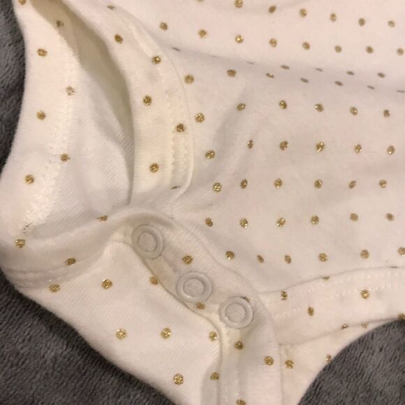 Baby Starters 3 Piece White & Gold Set - Size 6M - Picture 8 of 8